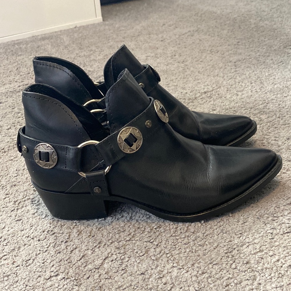 Steve Madden concho ankle boots